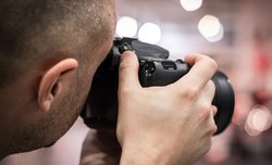 Jeden producent z blisko poow udziaw w rynku aparatw z wymiennymi obiektywami