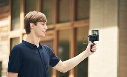 Sony Cyber-shot DSC-HX99 i DSC-HX95