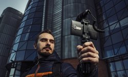 Camrock - nowe uchwyty do smartfon�w i adapter wideo