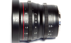 Meike 12 mm T/2.2 Cine