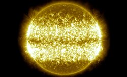 10 lat aktywno�ci s�onecznej - timelapse