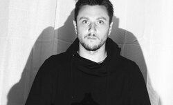 O �rednim formacie i fotografowaniu w szpitalu jednoimiennym - wywiad z Tomkiem Lazarem