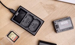 Nowe �adowarki Newell w ofercie Foxfoto