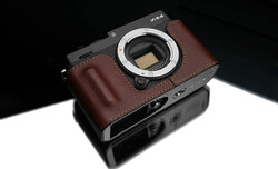 Sk�rzany p�pokrowiec do Fujifilm X-E4