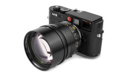 TTartisan 90 mm f/1.25