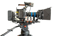 Obudowywanie profesjonalnej kamery filmowej