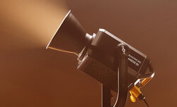 Godox Knowled M600Bi