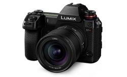 Panasonic Lumix S 18 mm f/1.8