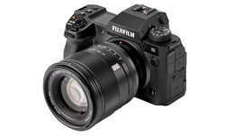 Viltrox AF 56 mm f/1.2 Pro