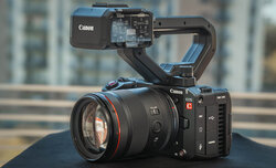 Canon EOS C50 i RF 85 mm f/1.4L VCM w naszych rkach