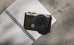 Panasonic Lumix S9 Titanium Gold w Europie