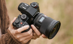 Viltrox AF 16 mm f/1.8 L-Mount 