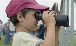 Lornetka dla amatora – od czego zacz��?