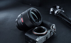 Kase AF 150 mm f/5.6 Reflex