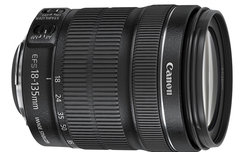 Canon EF-S 18-135 mm f/3.5-5.6 IS STM  i EF 40 mm f/2.8 STM
