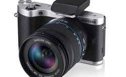 Samsung NX300 i obiektyw NX 45 mm f/1.8 2D/3D