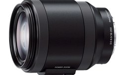 Sony E PZ 18-200 mm f/3.5-6.3 OSS i E 20 mm f/2.8