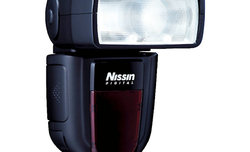 Nissin Di700