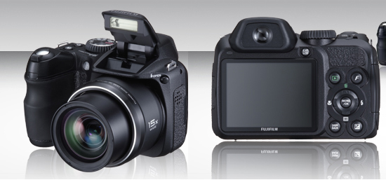 Fujifilm FinePix S2000HD 