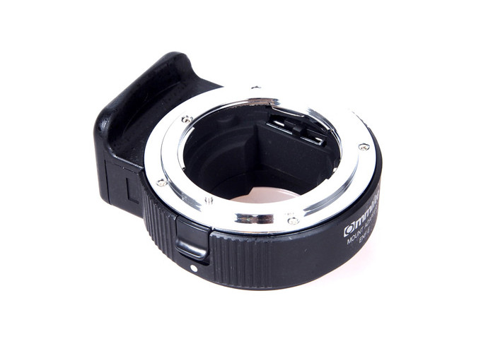 Commlite Nikon F - Sony E z autofocusem - prezentacja wideo