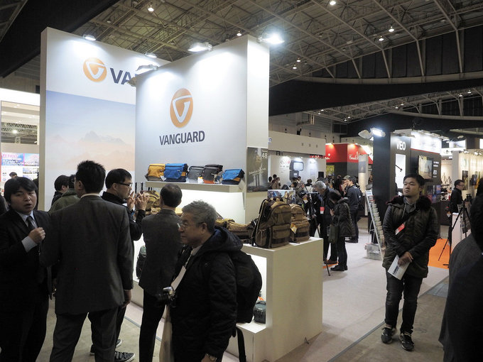 CP+ 2016 - fotorelacja ze stoiska firmy Vanguard