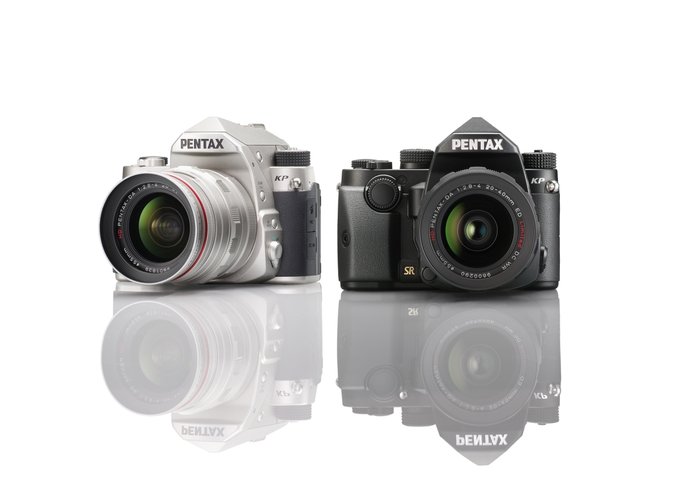 Obiektyw SMC Pentax DA 35 mm f/2.4 AL w promocji z aparatem