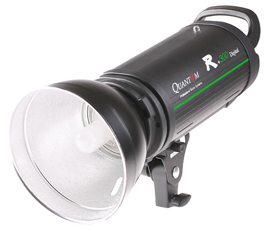 Nowa seria lamp studyjnych Quantuum - R+ Digital