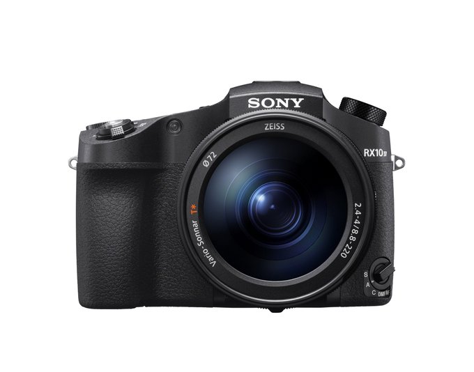 Sony prezentuje aparat Sony RX10 IV