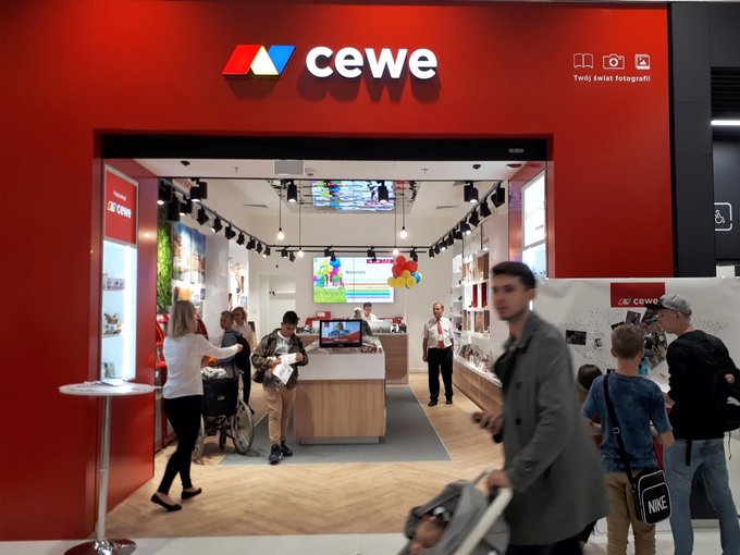 CEWE otwiera swj pierwszy salon w Warszawie