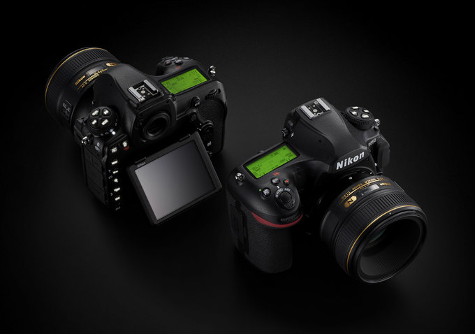 Nikon - pierwsze miejsce na rynku penoklatkowych aparatw