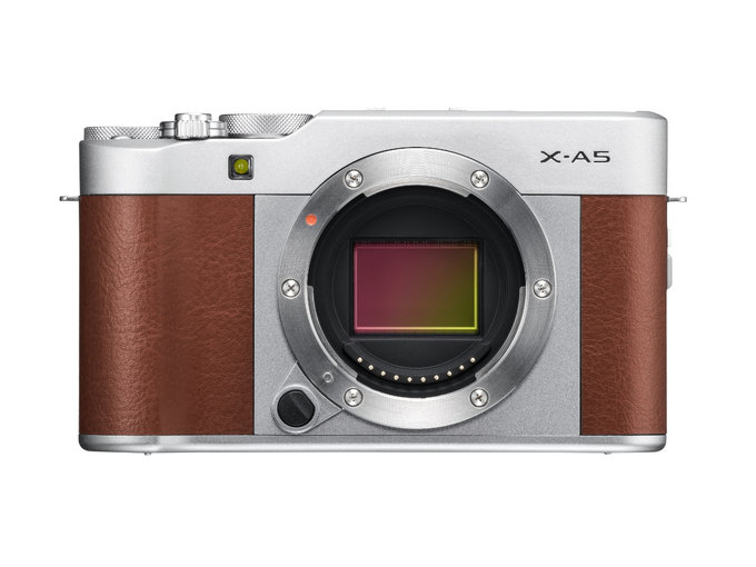 Fujifilm X-A5, X-A3 i X-A20 - nowy firmware