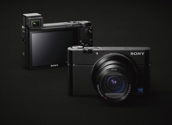 Z Sony RX100 V w kieszeni