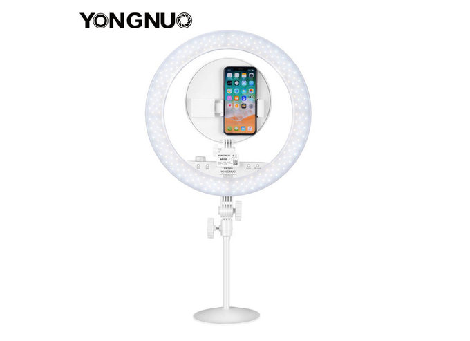 Yongnuo YN208 - piercieniowa lampa do selfie