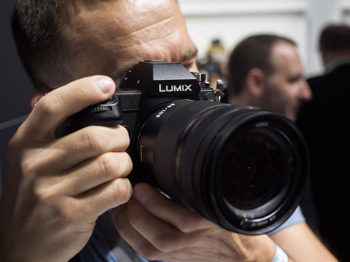 Panasonic LUMIX S1R w naszych rkach