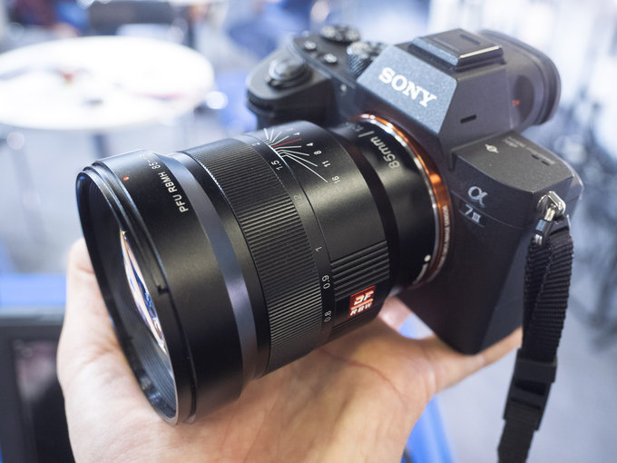 Nowe obiektywy Viltrox dla Fujifilm X i Sony FE