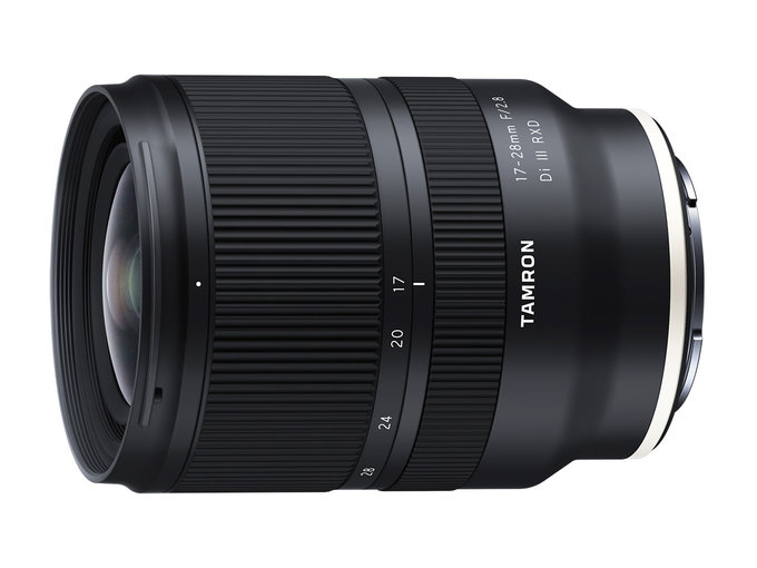 Tamron 17-28 mm f/2.8 Di III RXD pod Sony FE