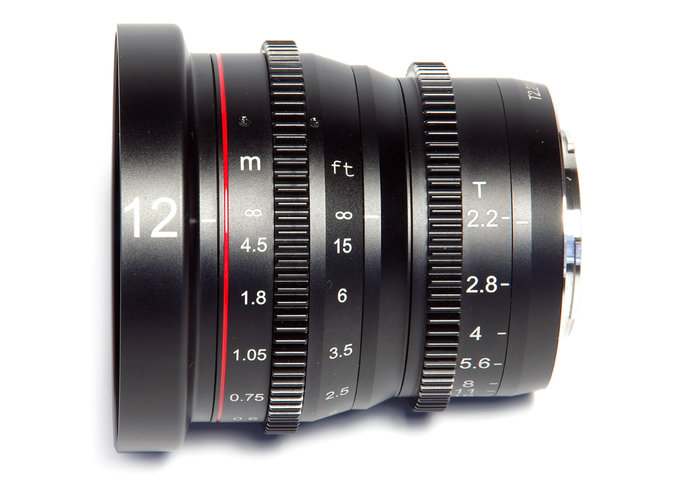 Meike 12 mm T/2.2 Cine