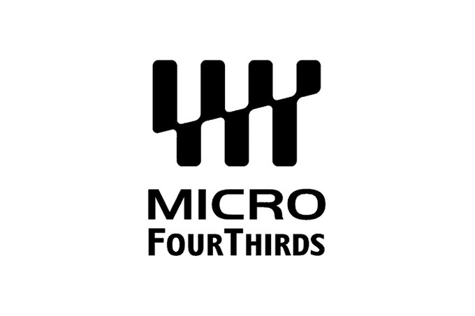 Yongnuo, Mediaedge i Venus Optics doczaj do standardu Mikro Cztery Trzecie 