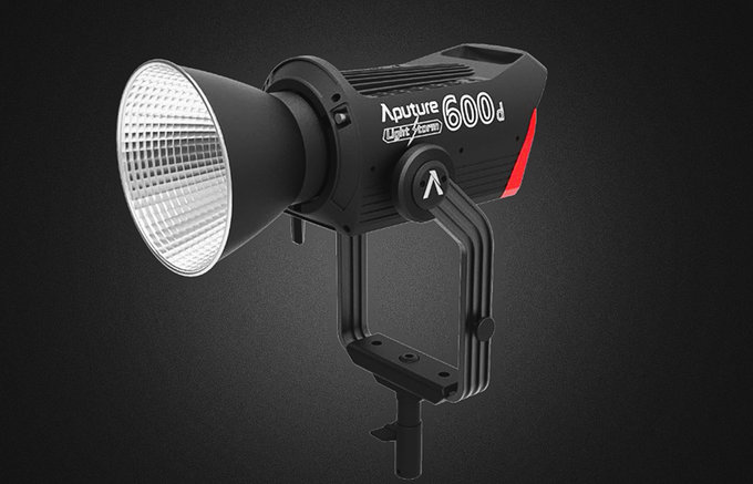 Aputure LS 600d - mocna lampa LED z mocowaniem Bowens