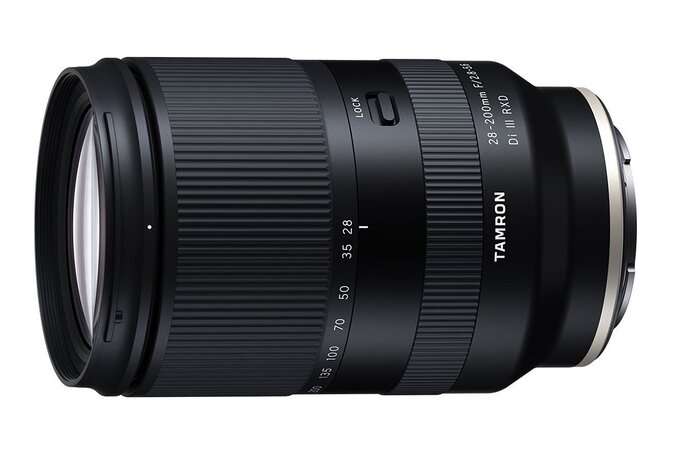 Tamron 28-200 mm f/2.8-5.6 Di III RXD