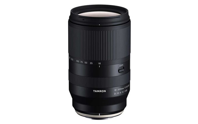 Tamron 18-300 mm f/3.5-6.3 dla Fujifilm X