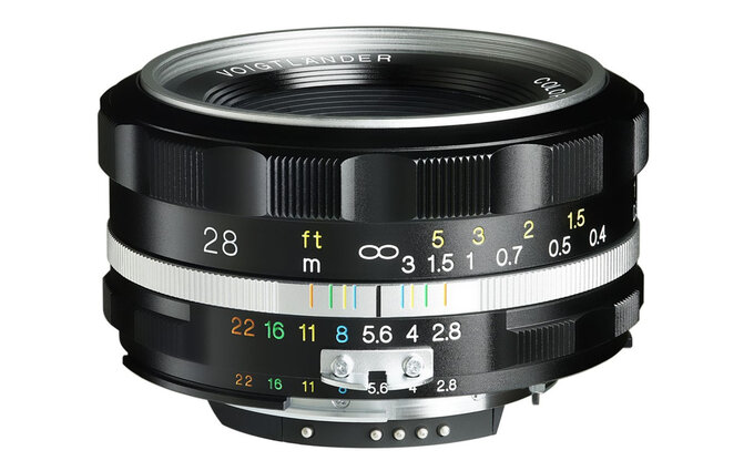 Voigtlander Color Skopar 28 mm f/2.8 SL IIs