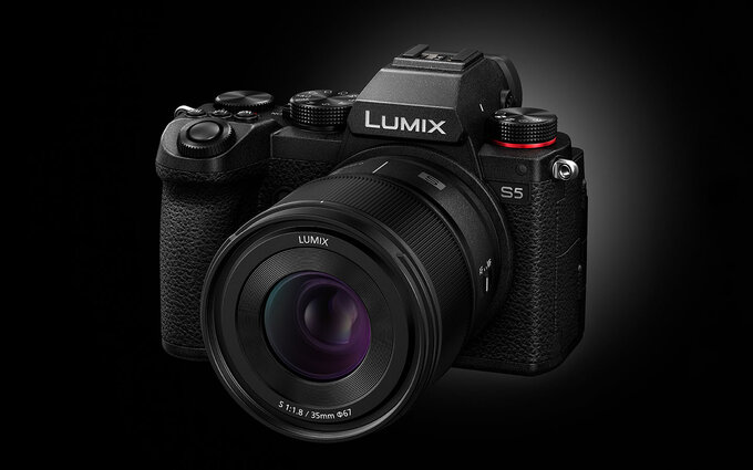 Panasonic Lumix S 35 mm f/1.8