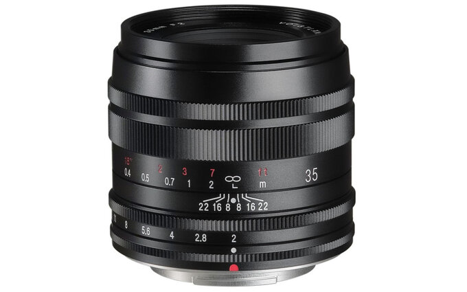 Voigtlander Macro Apo-Ultron 35 mm f/2