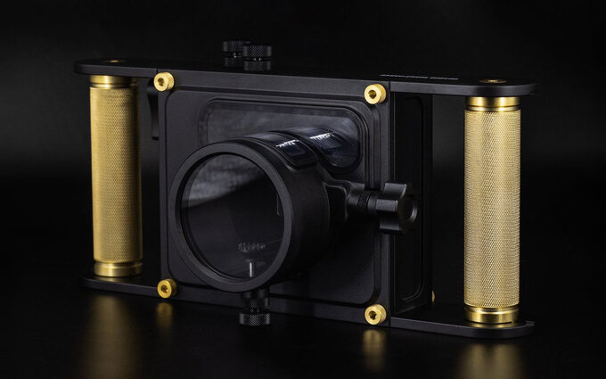 Sub13 - obudowa podwodna dla aparatw Leica