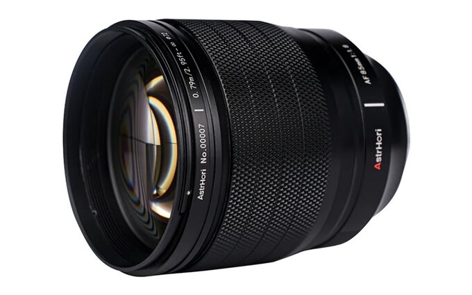 AstrHori 85 mm f/1.8 AF 