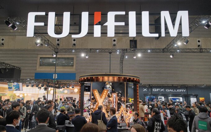 CP+ 2024 - stoisko Fujifilm