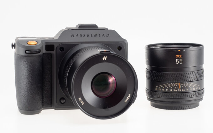 Hasselblad X2DII100C i XCD 35-100 mm f/2.8-4 w naszych rkach