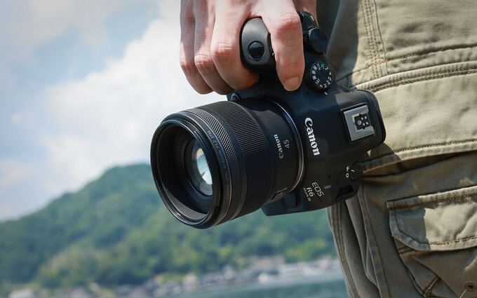 Canon EOS R6 Mark III i Canon RF 45 mm f/1.2 STM