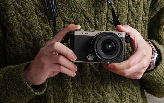 Panasonic Lumix S9 Black Titanium Edition